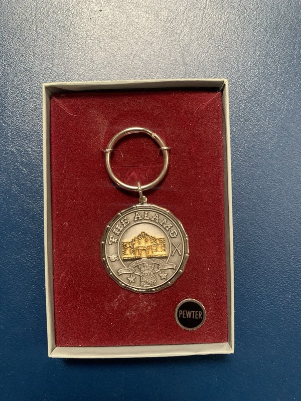 NEW Pewter Alamo Key Ring Cradle Of Texas Liberty