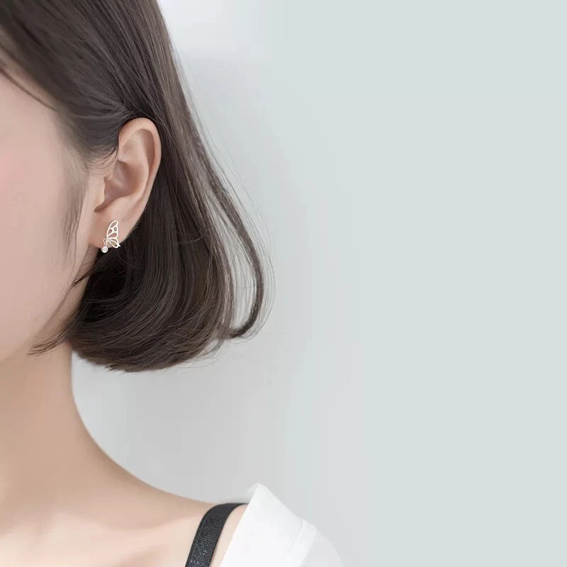 Серьги-гвоздики ZARD из чистого серебра с висячими крыльями бабочки фианитами - Изображение 4 из 4