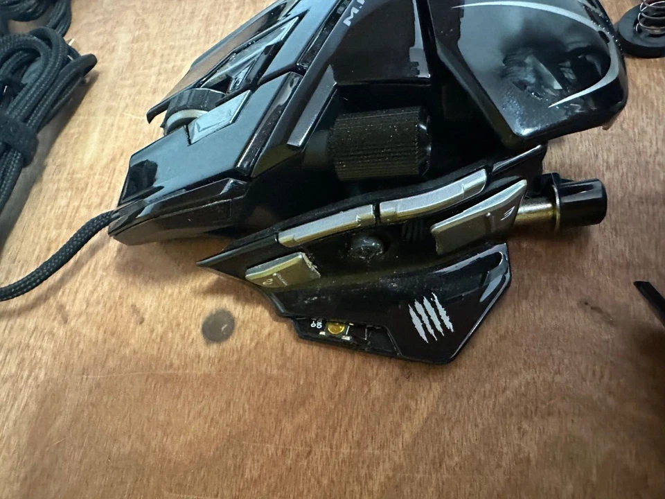 Mad Catz M.M.O. 7 MMO 7 проводной игровой мыши глянцевый черный лот из 4 - Изображение 3 из 4