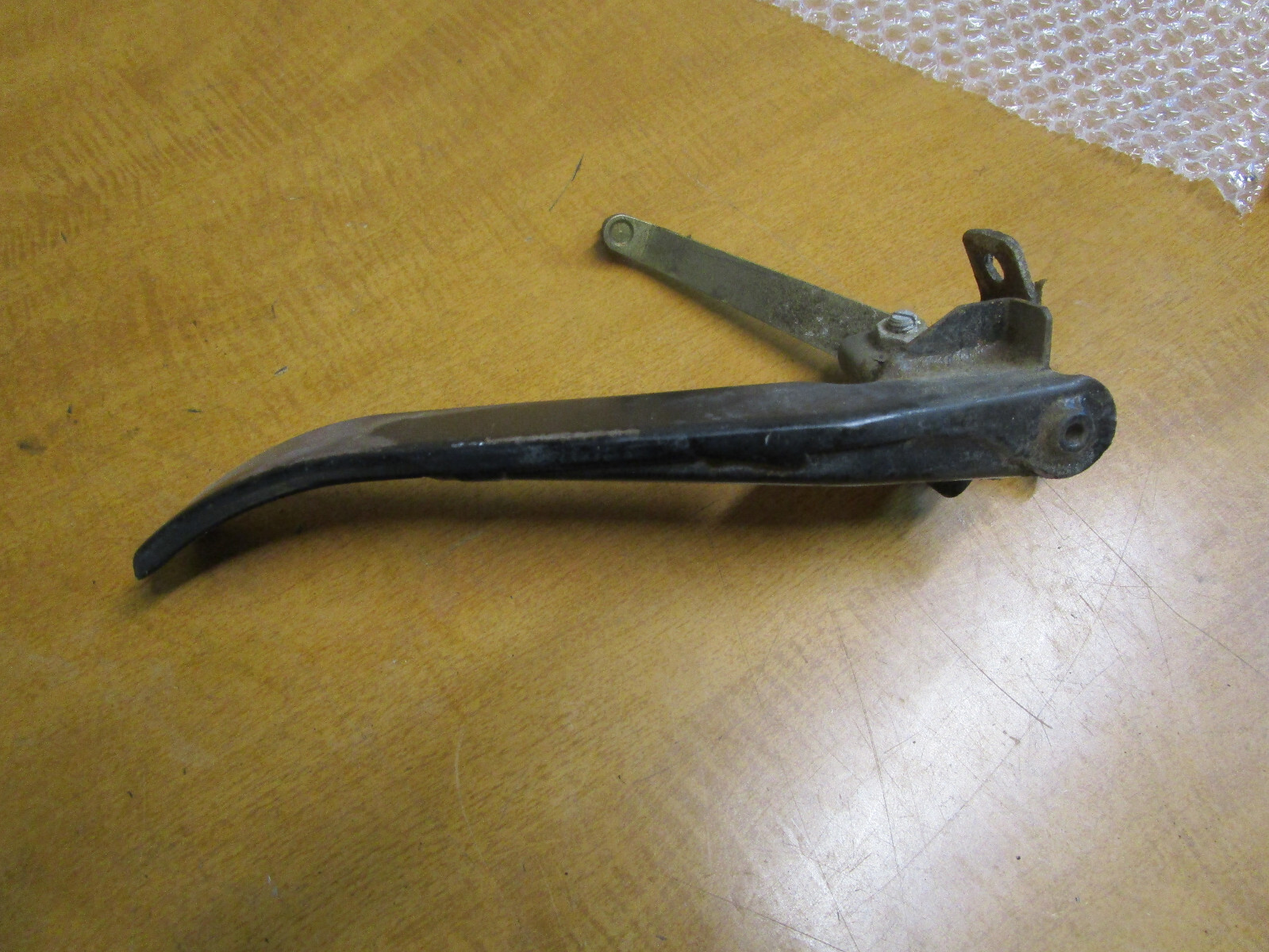 Ferrari 348 Accelerator Pedal LHD P/N 137569