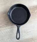 Vintage Wagner Ware Sidney -0- 1058 #8 Cast Iron Skillet Frying Pan Double Spout