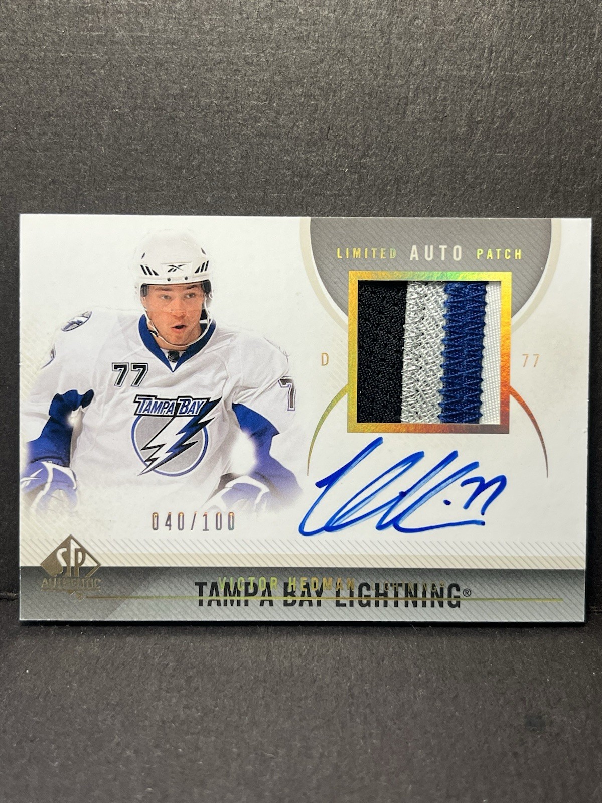 Victor Hedman Auto 2010-11 Upper Deck SP Authentic Patch Auto /100 TB Lightning 