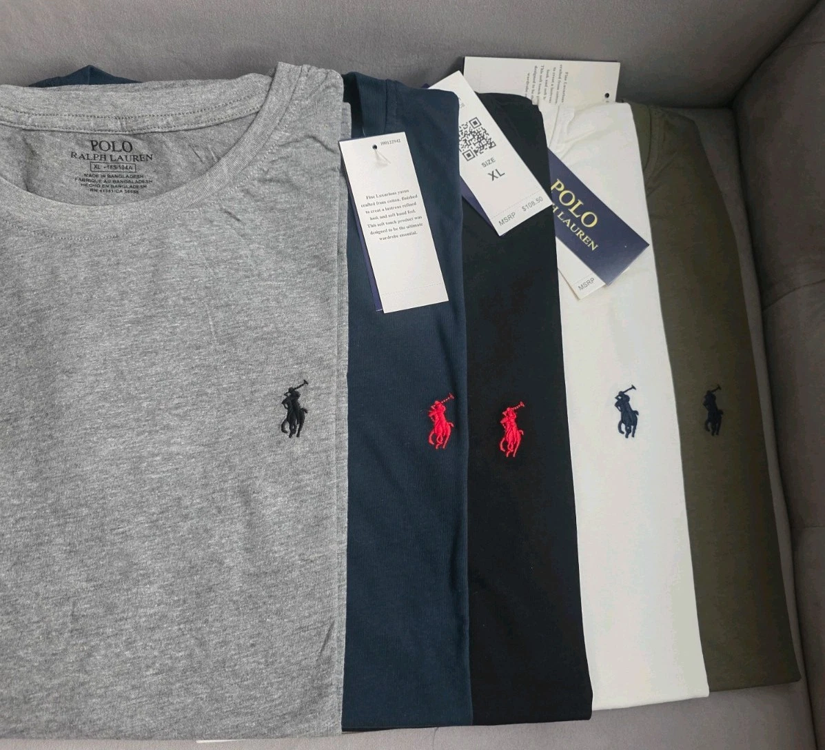 5pcs Stock Clearance Price T Shirt for Men Regular Fit 100% Cotton Size M
Opens in a new window or t