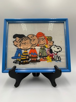 Malina Peanuts Crewel Stitchery kit (The Gang) 8 x 10 Completed Frame 1980 Vtg