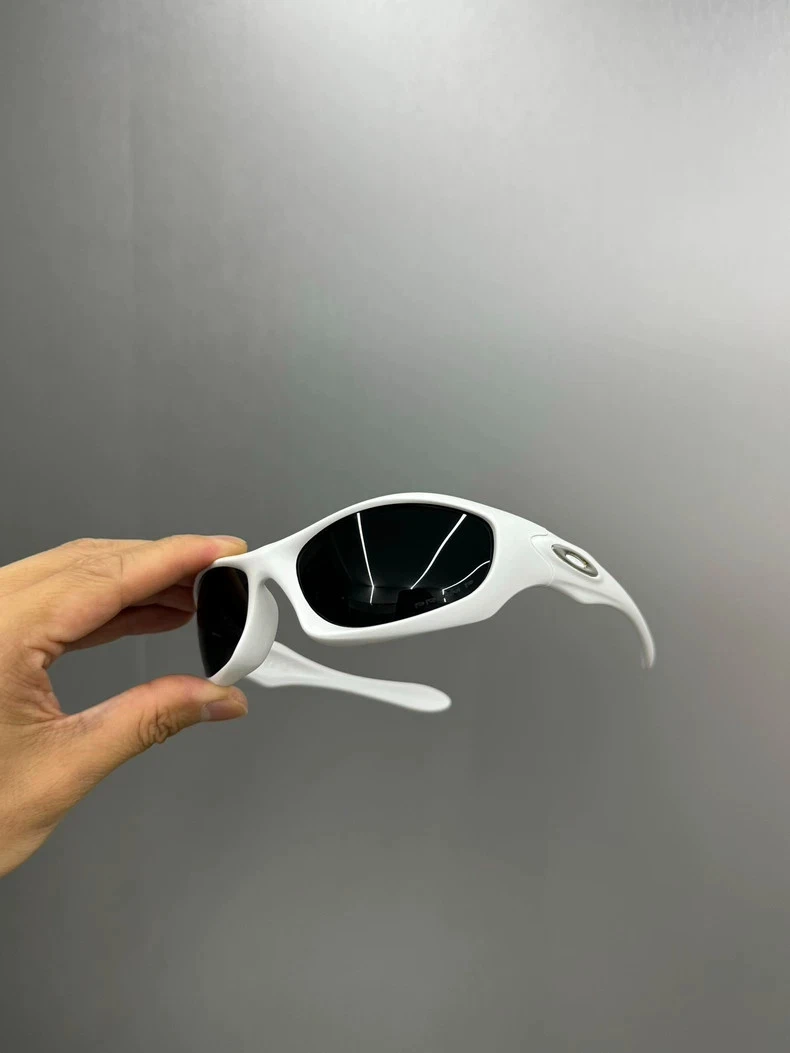 Oakley Monster Dog Polarized Sunglasses for Men for sale | eBay