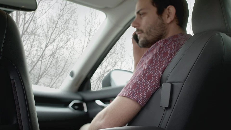 314401 4G Slim Low-Profile Antenna for Cars and Trucks,Black - Image 4 of 4