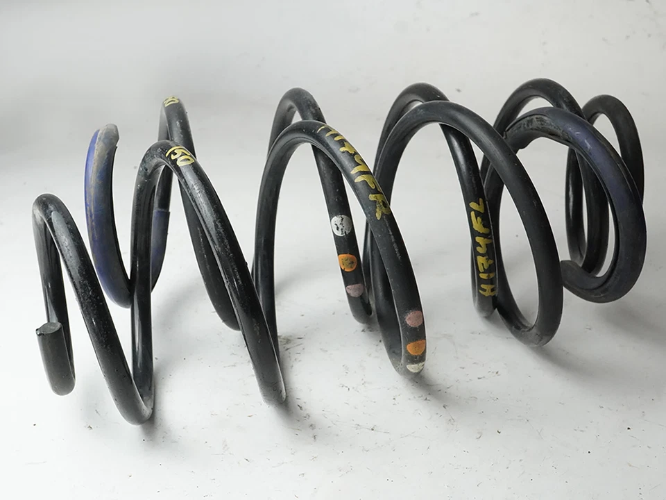 2006 - 2011 Saab 9-3 2.0 Fwd Coil Spring Front Rh Left Set Of 2 Oem - Image 2 of 4