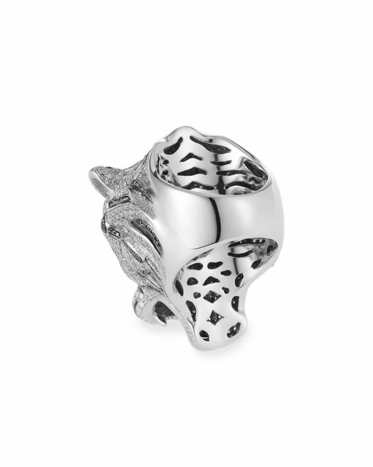 Anillo de mujer con diseño de cara de tigre y zafiro blanco simulado y ónix negro en plata 935 Foto 3 de 4