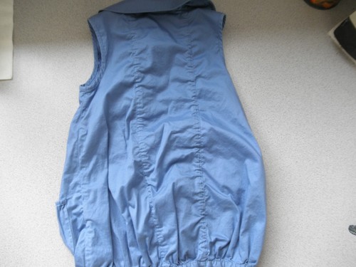 Burberry girls blue sleeveless blouse size 3Y - Picture 6 of 10
