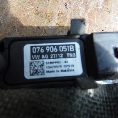 Pressure Sensor 076906051B *Free Shipping* - Picture 2 of 4