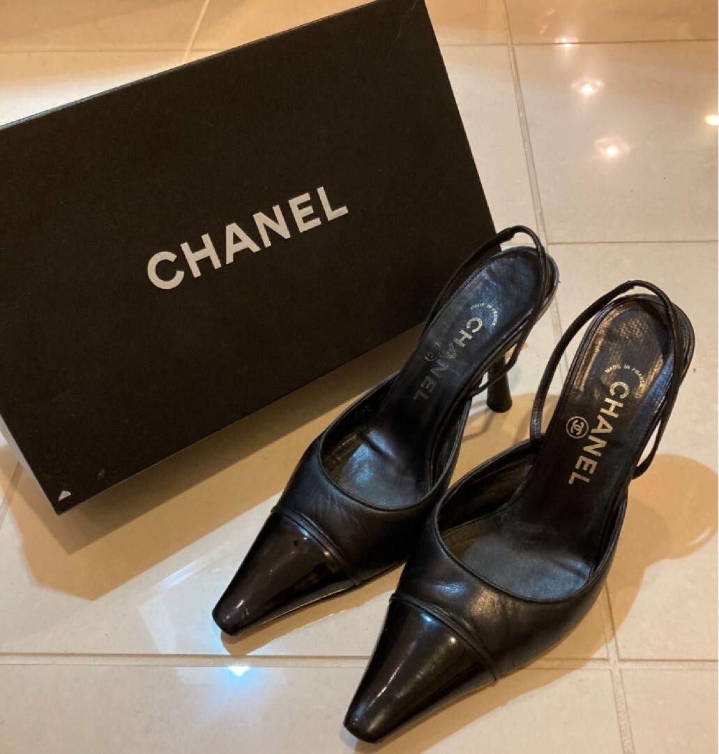 CHANEL シャネル　パンプス　35 1/2 CHANEL Pointed Toe Heel Sandals Mules Pumps Shoes Women Size EU 35
