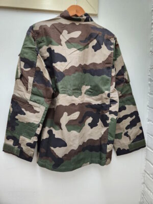 ほぼ新品TIM LEHI / WOODLANDCAMO ARMY SHIRT S Woodland Camouflage Short Sleeve T-Shirt with ARMY UNIVERSE