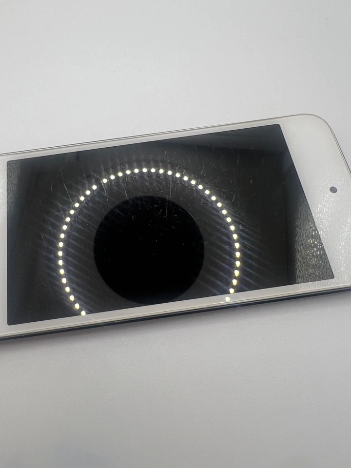 Apple iPod touch 5. Generation – 32 GB, Space Gray, gebraucht - Bild 3 von 3