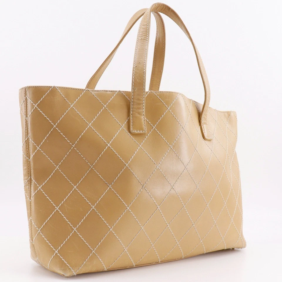 CHANEL Wild stitch Tote Bag beige Calfskin Women - Image 3 of 4