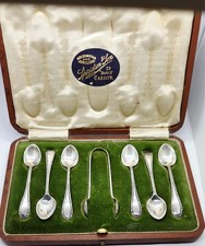 Gefasstes Set massiv Silber Kaffeel&ouml;ffel und Zange. Sheffield 1912