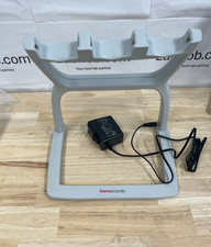 Thermo Scientific™ E1-ClipTip™ Pipette Charging Stand 3 position 9420510