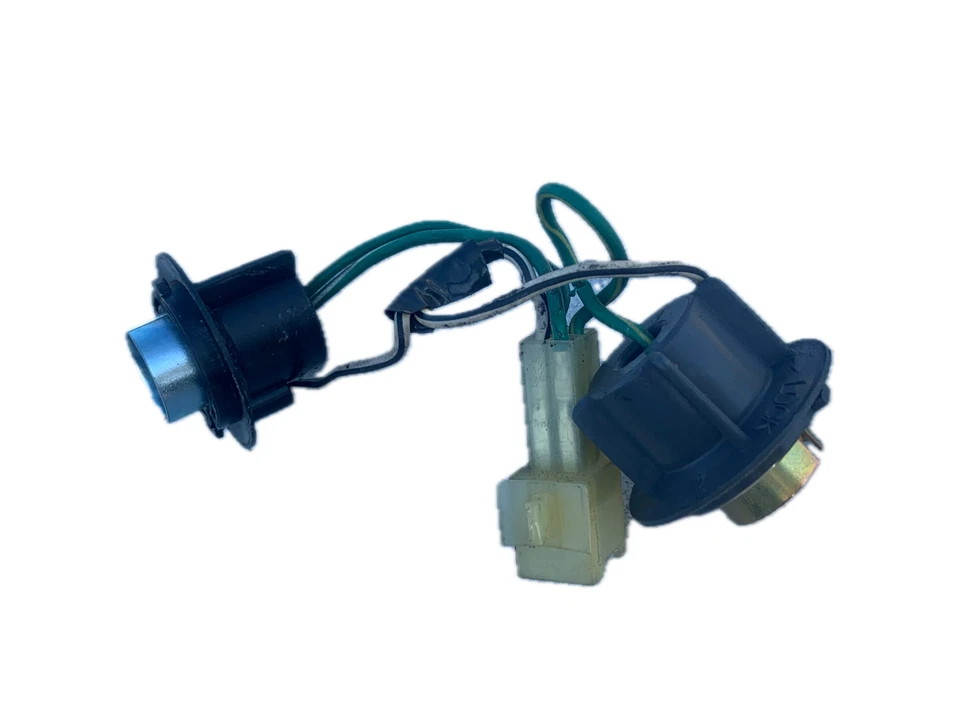 1991 - 1997 Toyota Previa Passenger Side Tail Light Pigtail Harness OEM - Image 3 of 4