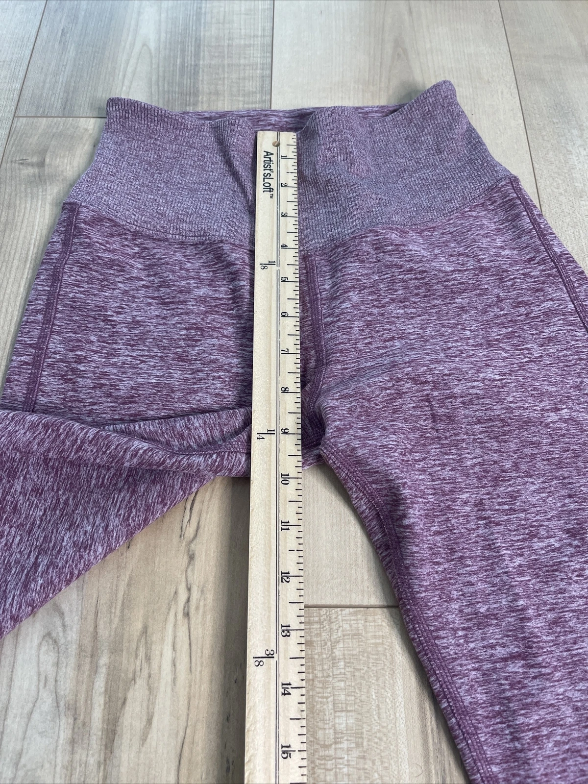 alo-yoga lounge pants