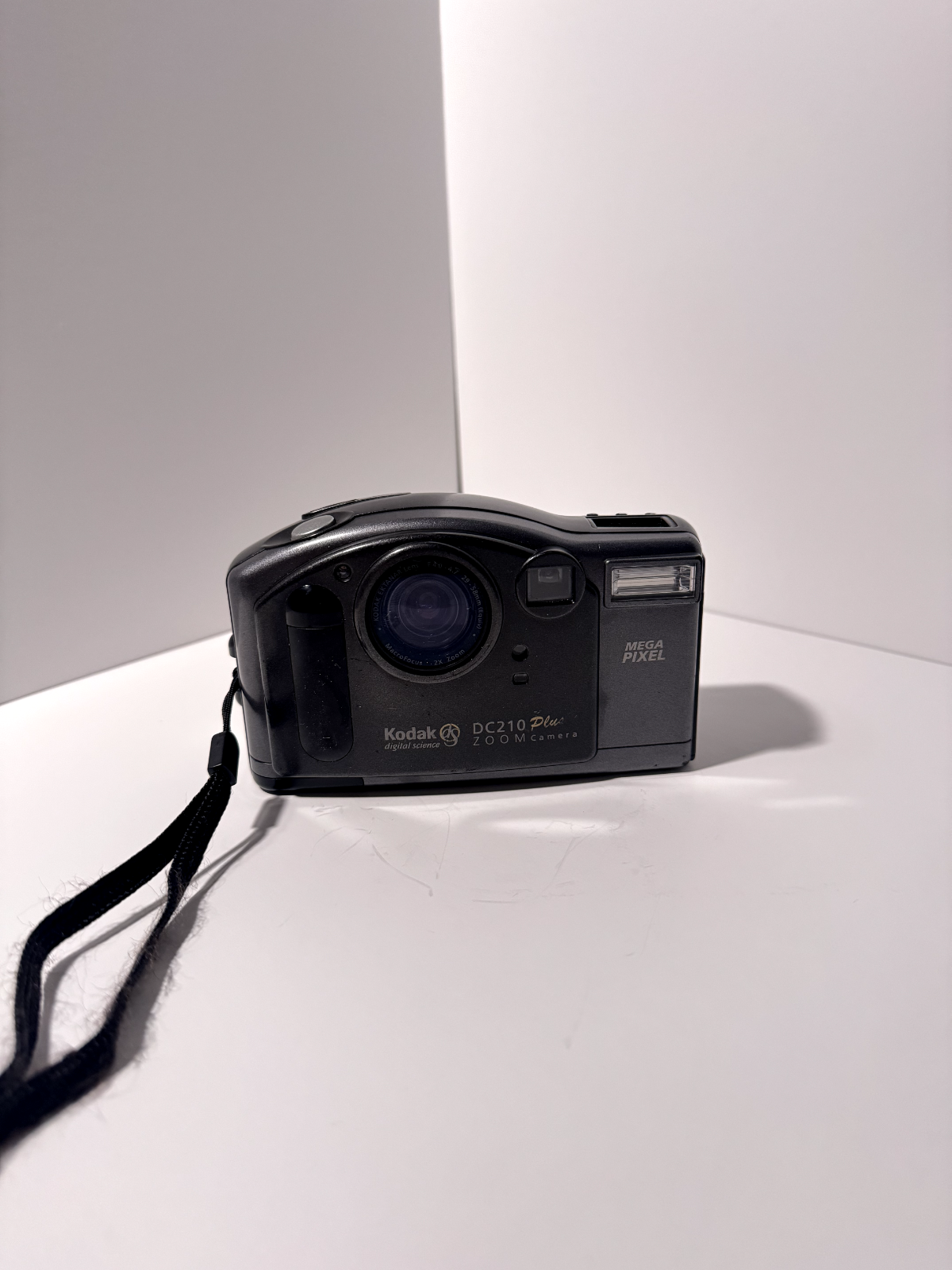 Kodak DC 210 Plus 3.0MP Digital Camera - Black