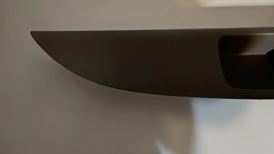 2009-2017 CHEVROLET TRAVERSE TRASEIRO RT QUARTO PAINEL APOIO DE BRAÇO PORTA-COPO 25865720 - Imagem 4 de 4