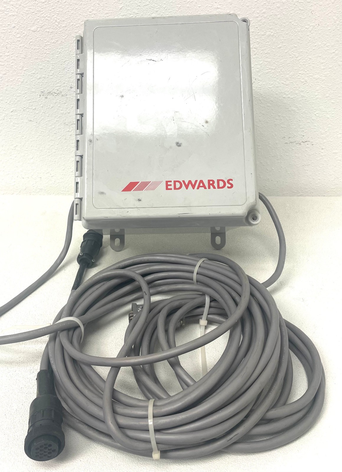 Edwards High Vacuum Interface Box | M329390-2