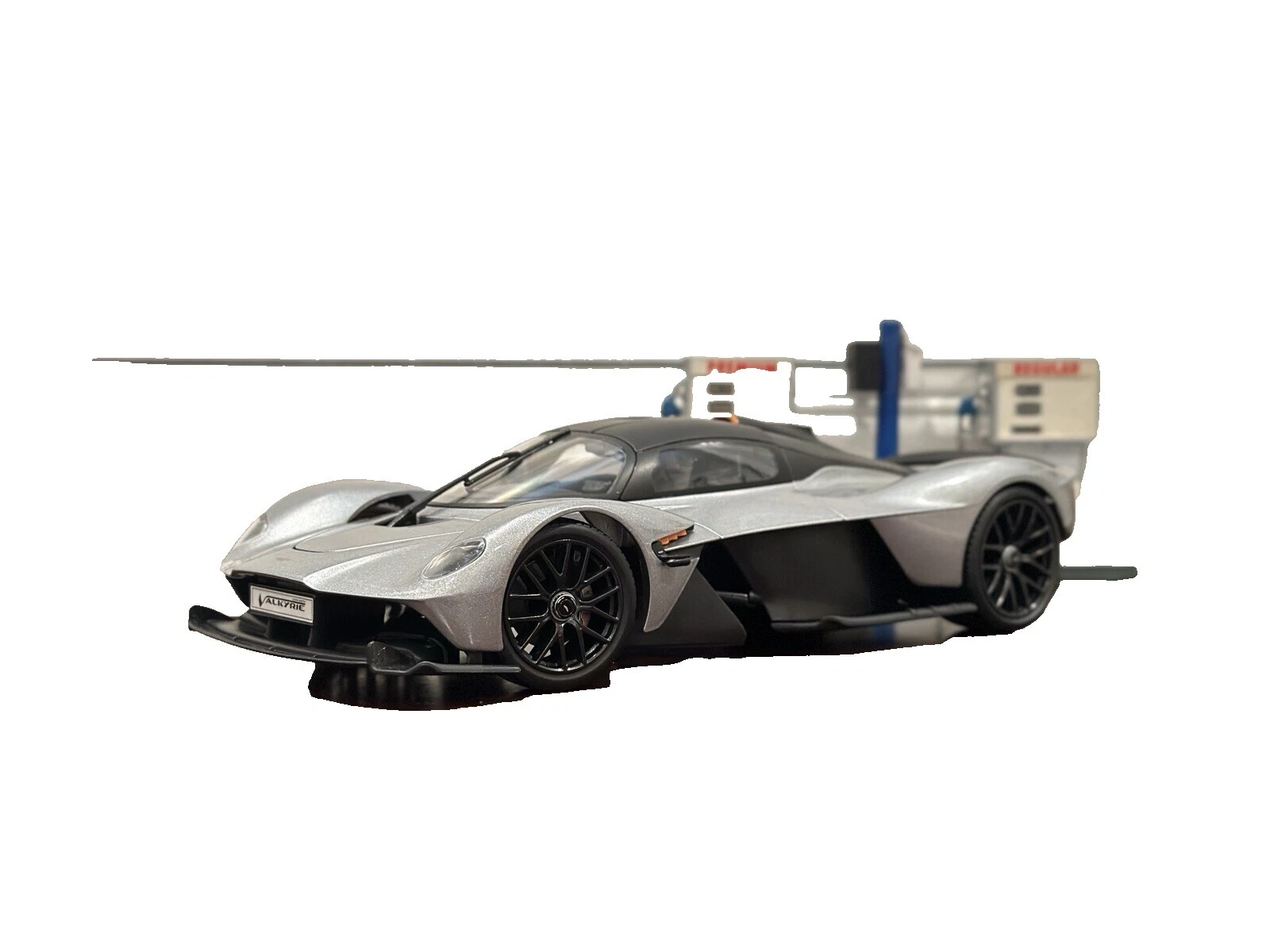 Maisto Aston Martin Contemporary Manufacture Diecast Cars, Trucks & Vans