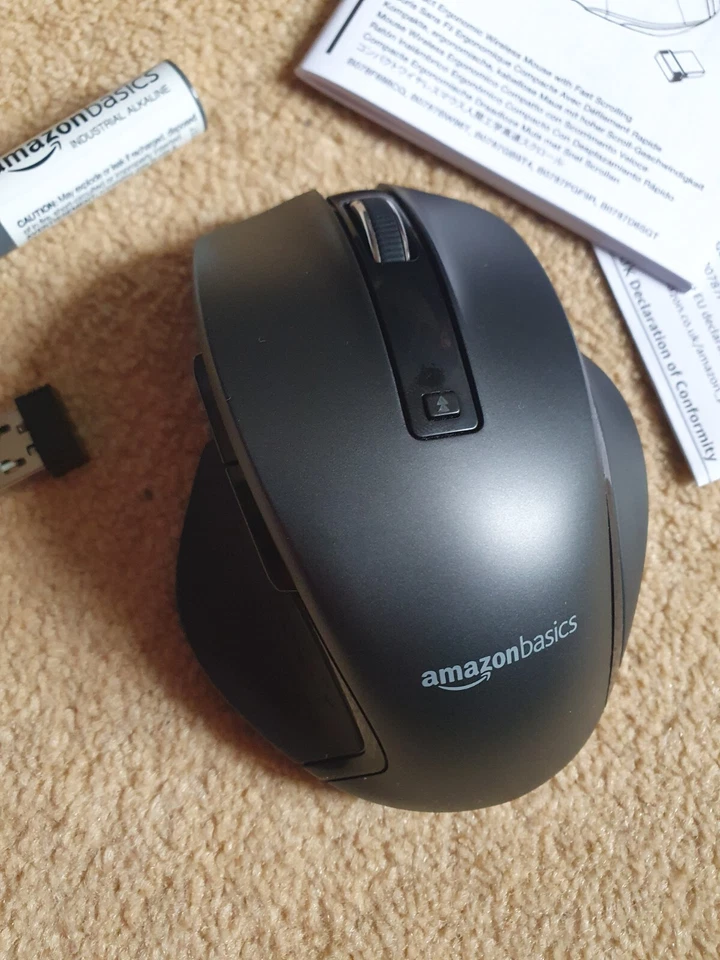  Ergonomic  Wireless Mouse Desktop laptop tablet  Fast Scrolling Amazon Basics  - Image 2 of 4