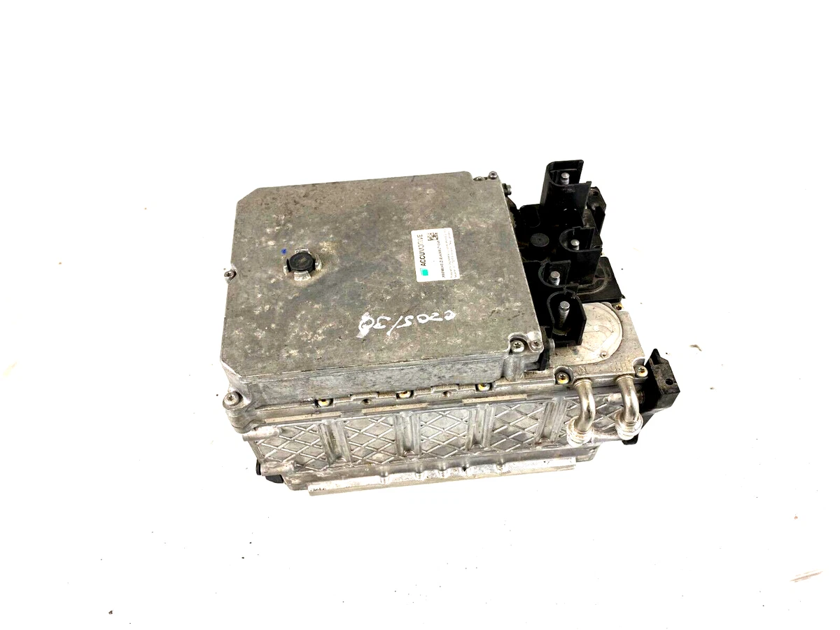 Mercedes Benz C Class C205 Battery Module Unit A0009824212 