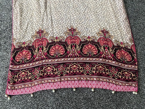 Ready Made Kameez And Scarf In Medium - Picture 4 of 6