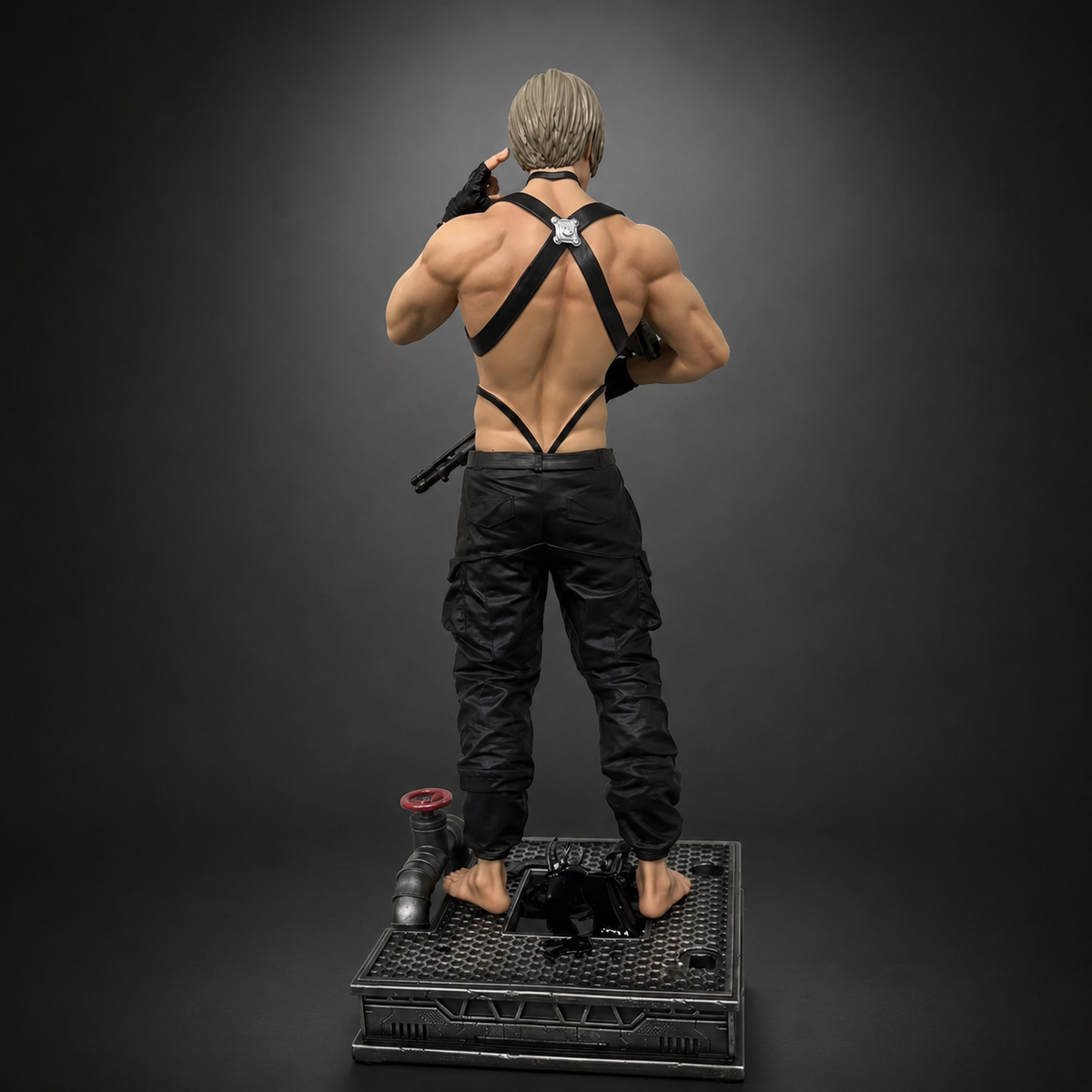 LEON S. KENNEDY RESIDENT EVIL BIOHAZARD 32CM PS4 COLLECTIBLE PVC