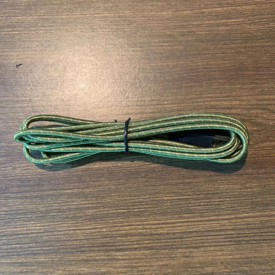 Microsoft Xbox One Elite Series 2 Controller USB-C Halo Edition Charging Cable - Image 4 of 4