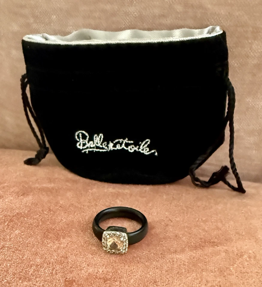 Anillo Belle Etois ámbar, estrás y silicona🧡 nuevo sin etiquetas Foto 2 de 3