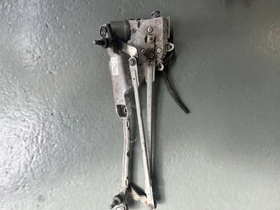 Front Wiper Motor And Linkage Ford Fiesta 1.0 Ecoboost 2010-2016 - Image 1 of 2