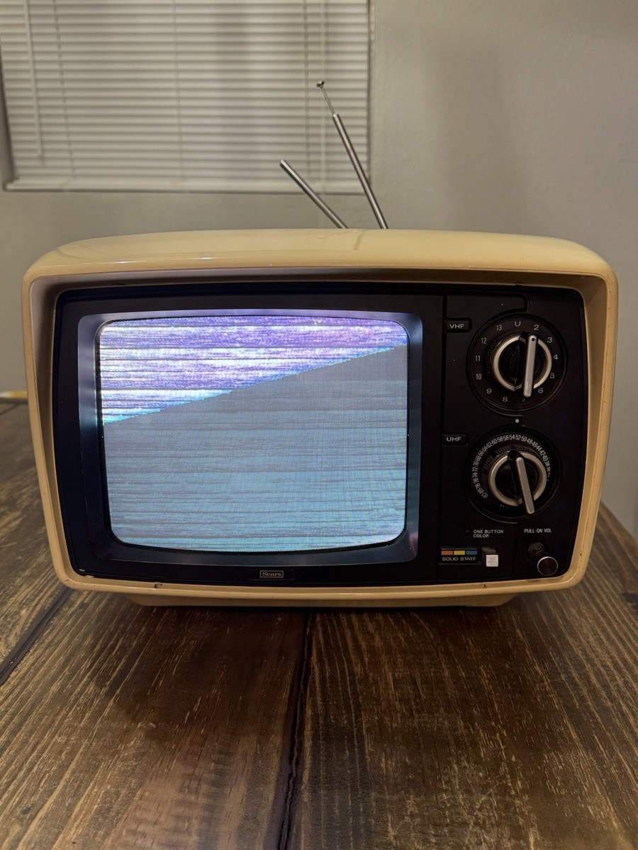 ルパン三世 second-TV.BD-(18) [Blu-ray] wyw801m Geometry is fine if you tilt the TV : r/crtgaming