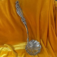 US STERLING Silver LILY by Whiting ( 1902 )  Ladle 11.5 “ / 8.59 toz/267.3 gr.