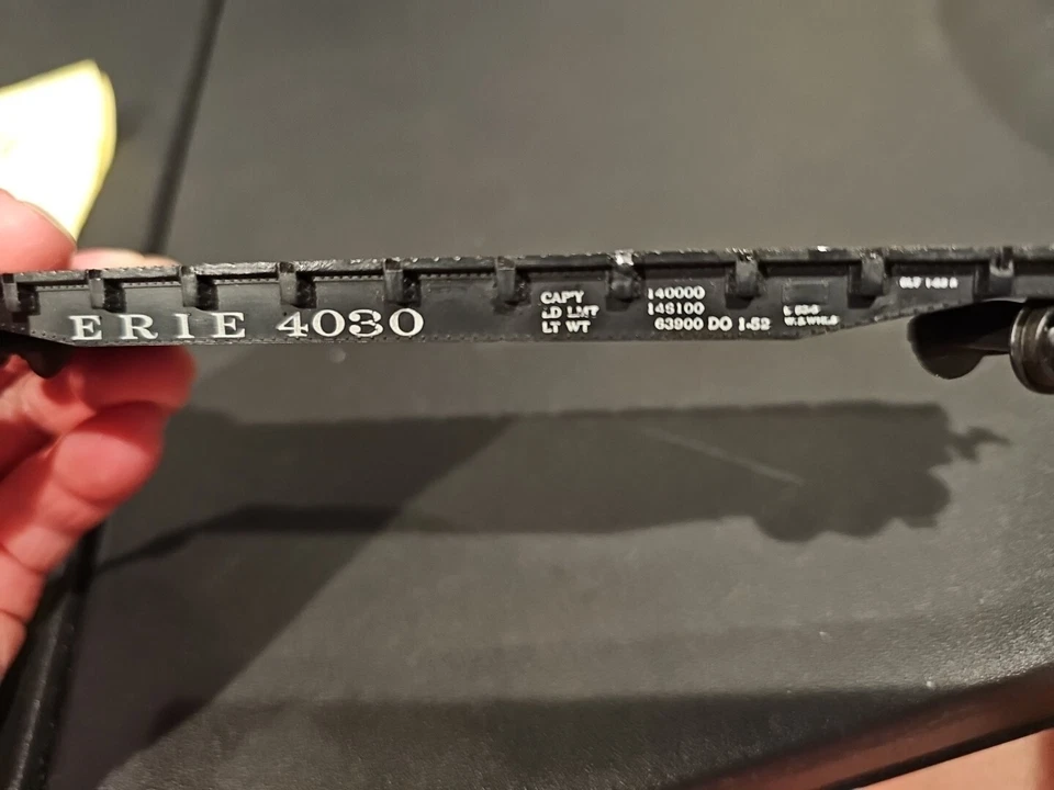 Coche plano Revell HO Erie 50' #4030 (camiones faltantes) Foto 4 de 4