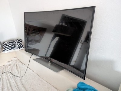 Samsung 55'' Curved TV UE55JU6750U  4K Ultra HD Smart-TV WLAN Schwarz