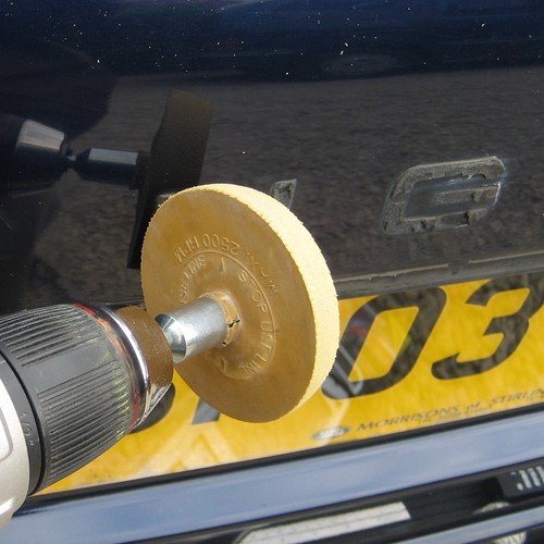 Adhesive Lettering & Badge Removal Tool for Range Rover Sport - Picture 2 of 6