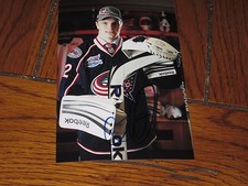 OSCAR DANSK AUTOGRAPHED BLUE JACKETS 4X6 PHOTO-BLUE JACKETS-FALCONS # 4