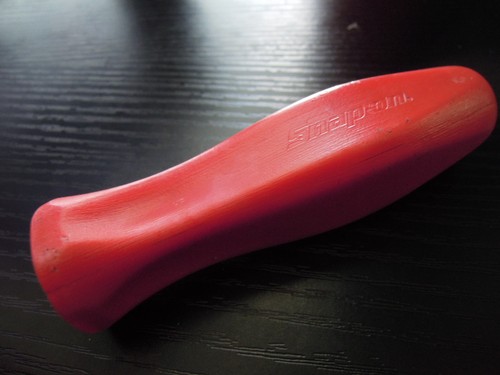 Snap On 3/8" Ratchet Red Hard Handle FHD80-12R