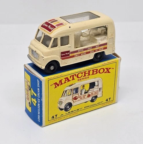 Matchbox Lesney  –  47b  Commer Ice Cream Van 1963 (ID#154) RARE DECAL VARIATION