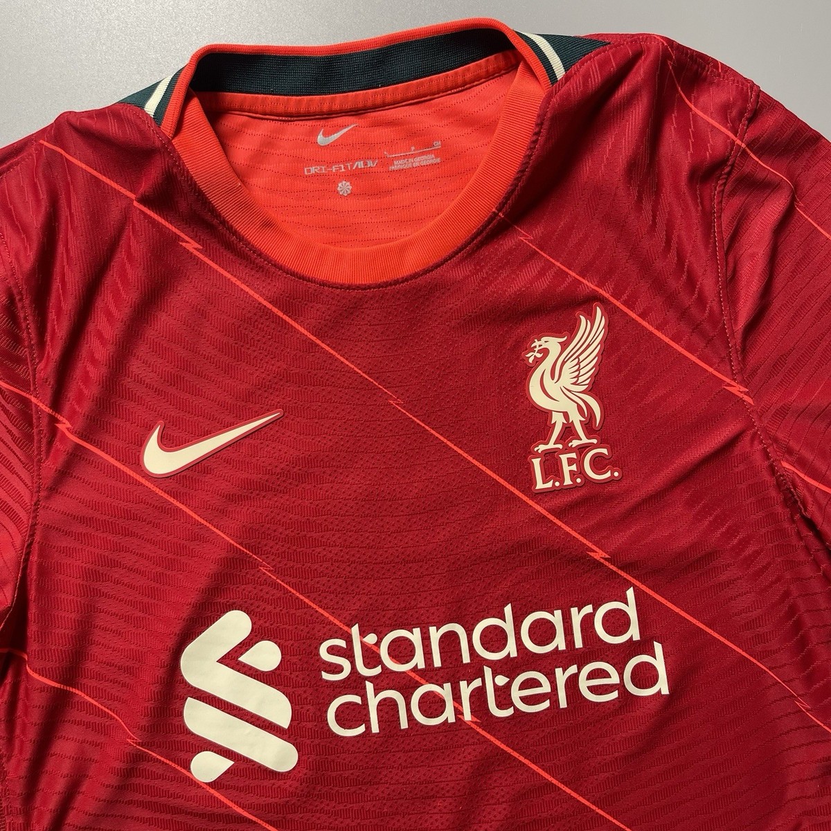 LIVERPOOL NIKE 2021/2022 FOOTBALL HOME JERSEY #11 SALAH SIZE “S