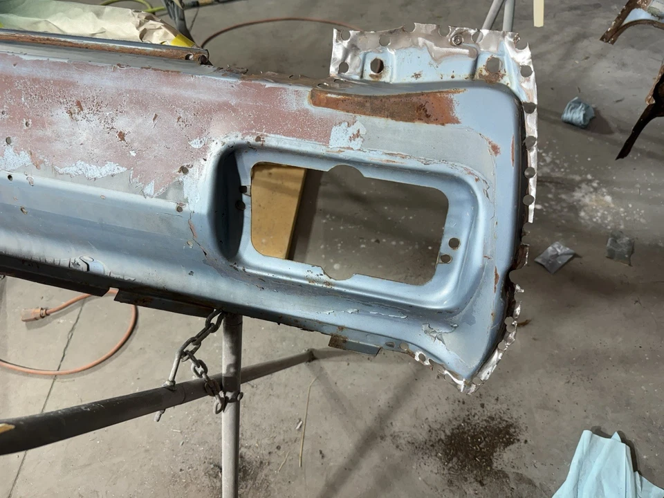 Ford Fairlane Sports 1965 cupé HT panel de luz trasera sólido entre cuartos Foto 3 de 4