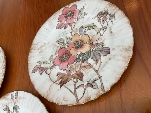 Five 1883 Antique Doulton Burslem Signed Floral Plates Gold Overlay Mint - Picture 7 of 18