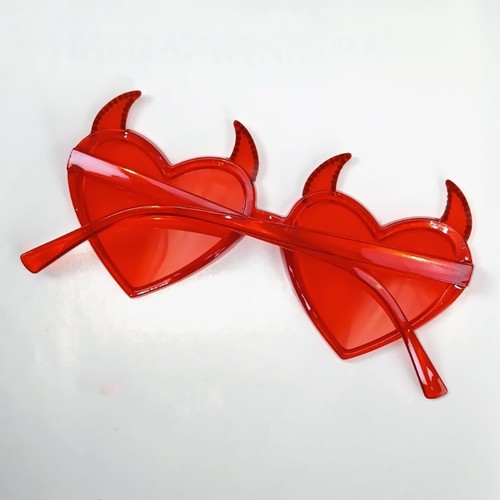 Fashion Devil Horn Heart Frame Sunglasses for Girls Teens Summer Camping Travel - Picture 6 of 10