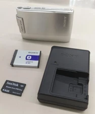 Used DSC-T200 Sony Cyber-shot Digital camera Silver 5x w/Memory Stick PRO Duo