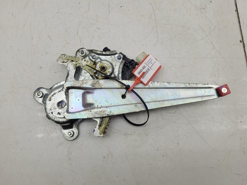 2010 Mitsubishi L200 MK4 (KB4) Window Motor & Regulator Rear Driver MN182353 - Picture 7 of 23