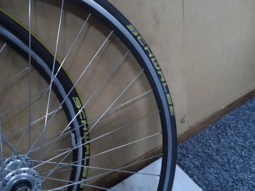 BELLISSIME RUOTE, CERCHI E MOZZI CAMPAGNOLO.. BLOCCO 8 MARCE - Foto 3 di 12