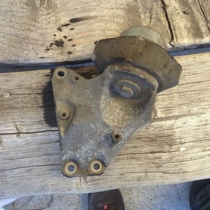 Audi A6 4F VW Getriebehalter Motorhalter Halter 4F0399113B