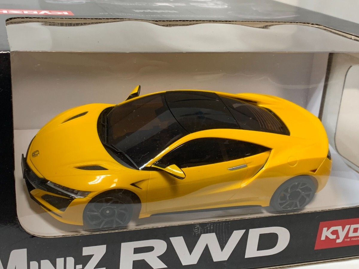 Kyosho Mini-Z RWD MR-03 Chassis Honda NSX Yellow Pearl Body